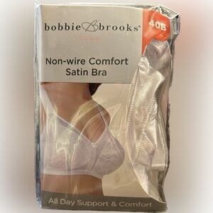 BOBBY BROOKS NEW white bra size 40B